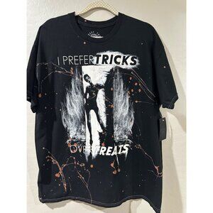 Trust The Universe I Prefer Tricks Over Treats Graphic Tee Size L NWT
